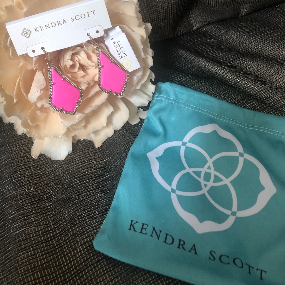 SOLD Kendra Scott Alex. Drop Earrings SOLD